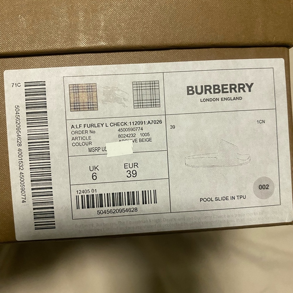 Burberry Slides - Picture 4 of 5